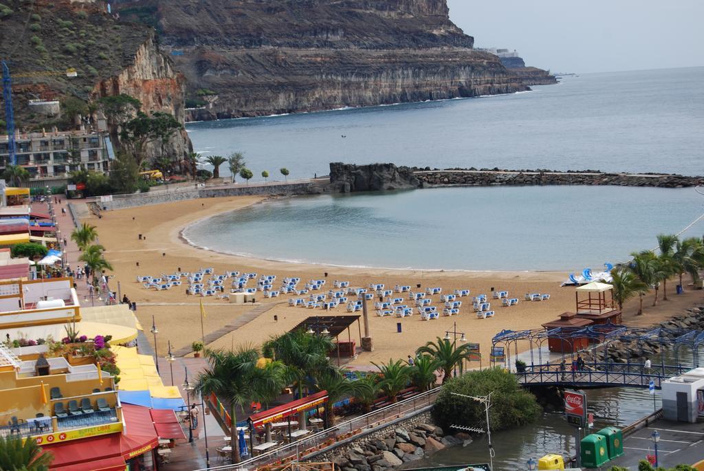 Pensión Playa Puerto De Mogan Bagian luar foto